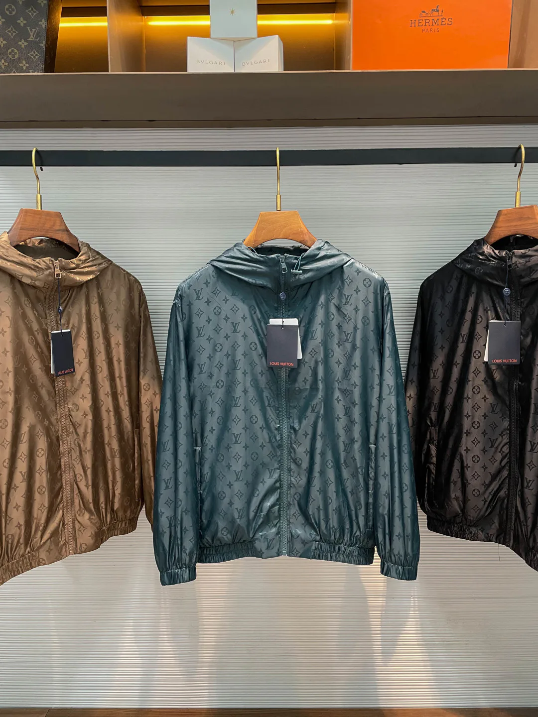 Men's Jackets And Down Jackets LOUIS VUITTON 18499038