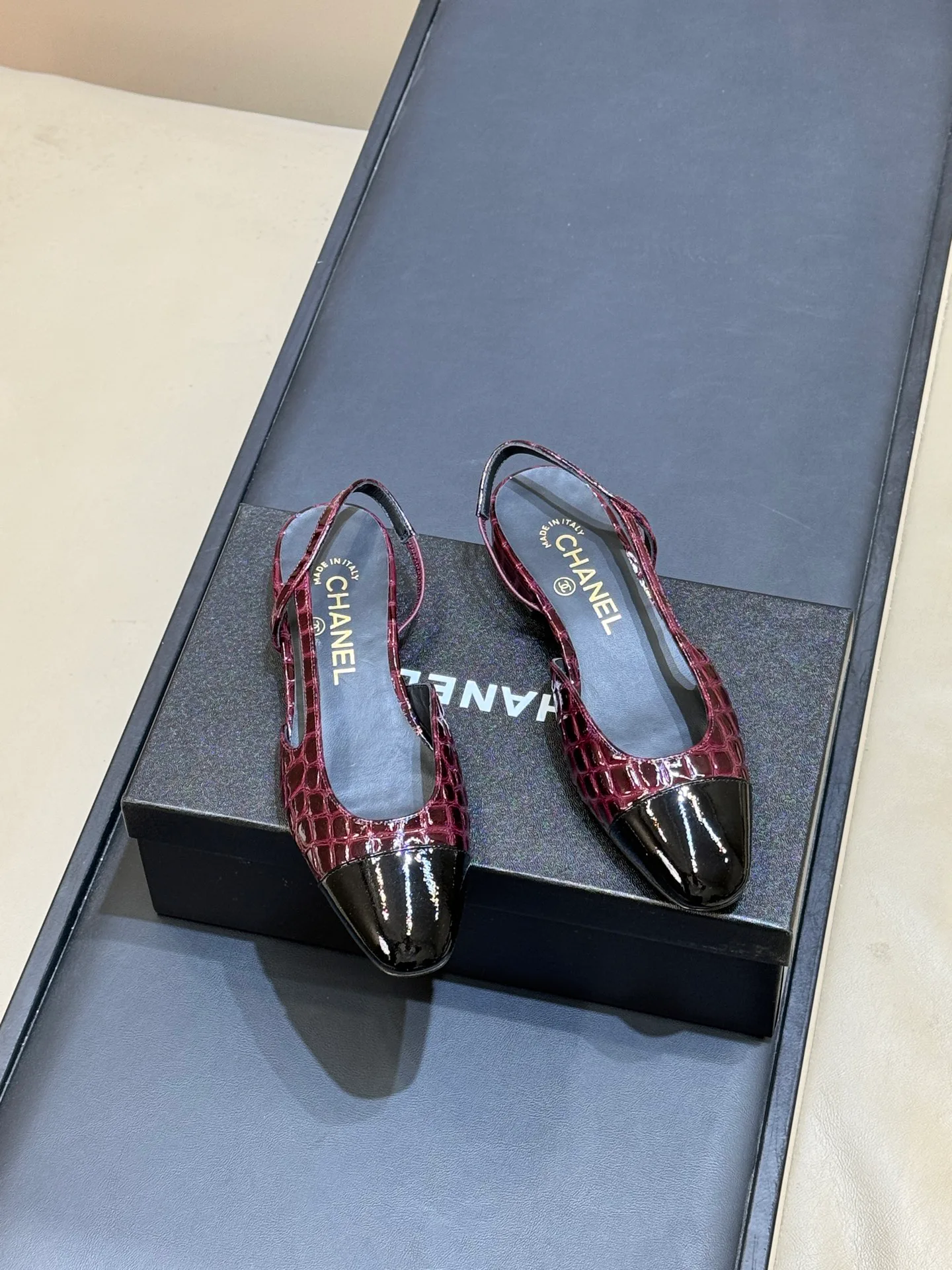 Women's Heels CHANEL 18073213