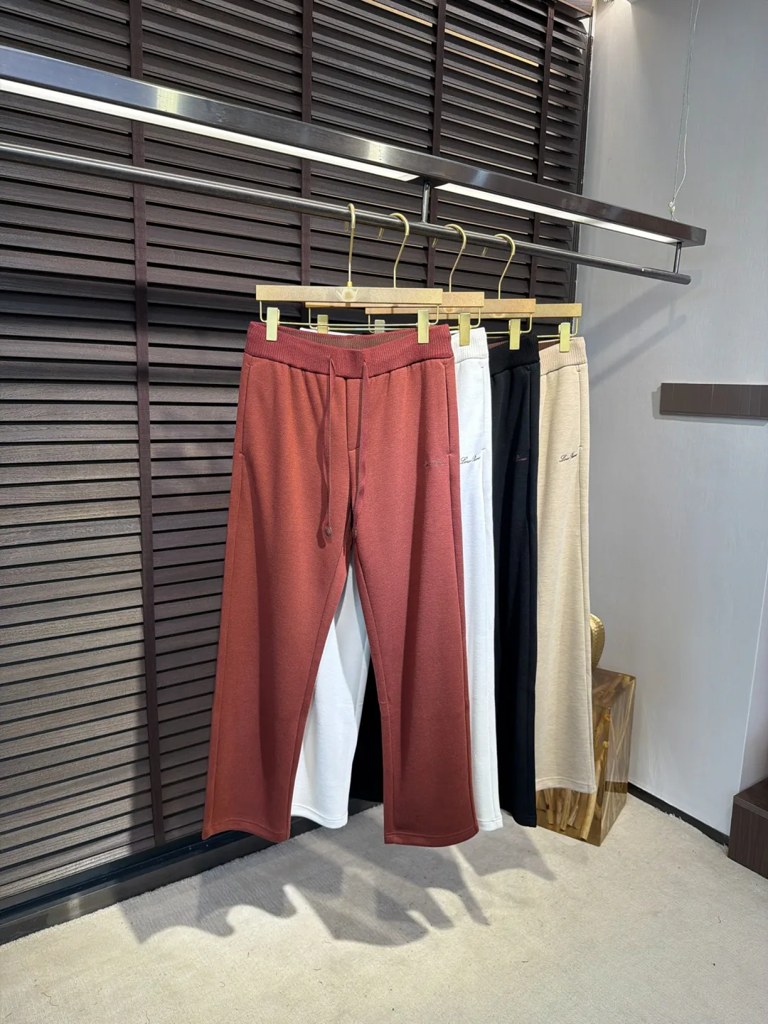 Men's Trousers LORO PIANA 17944040