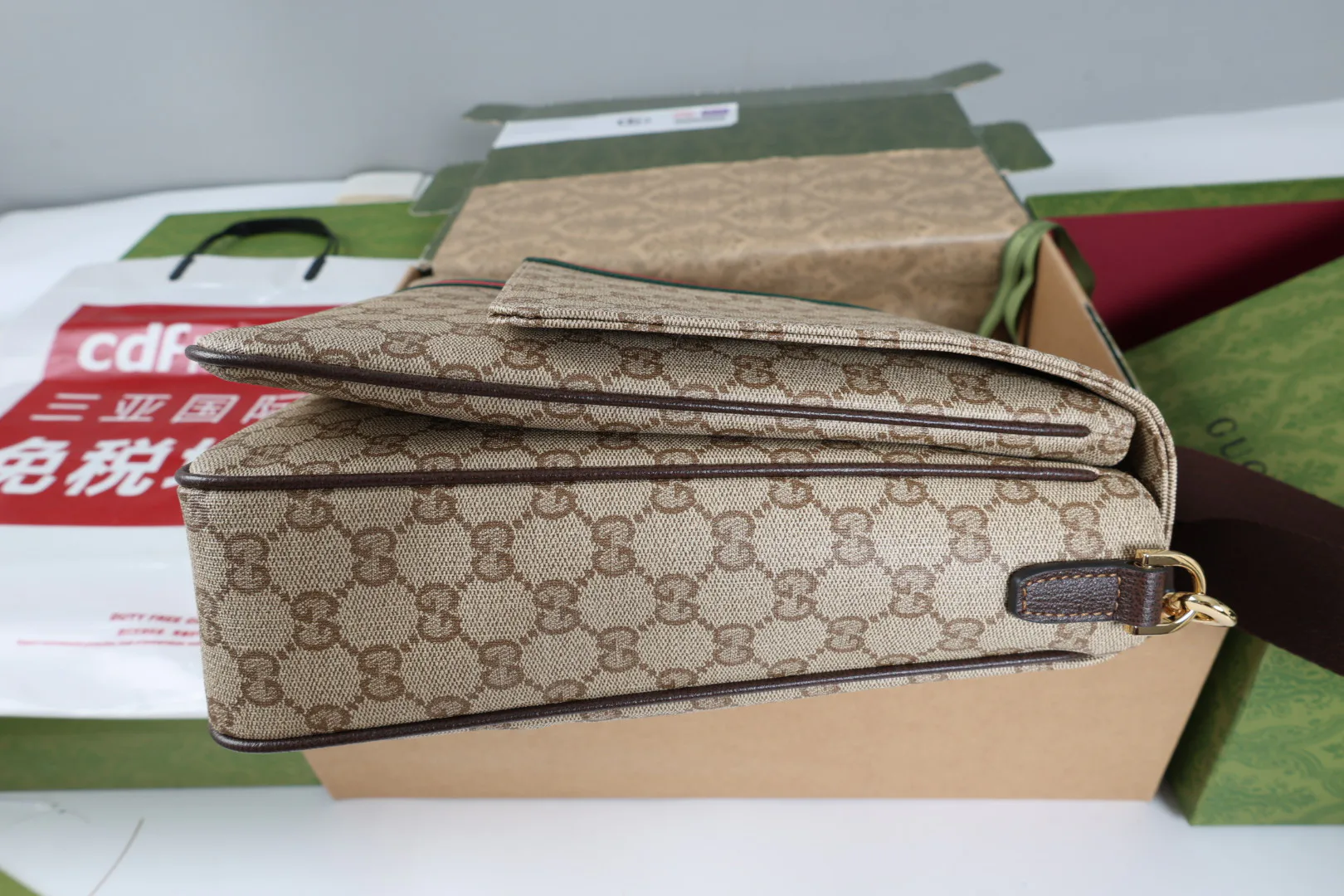 Women's Classic Handbags GUCCI 18065488