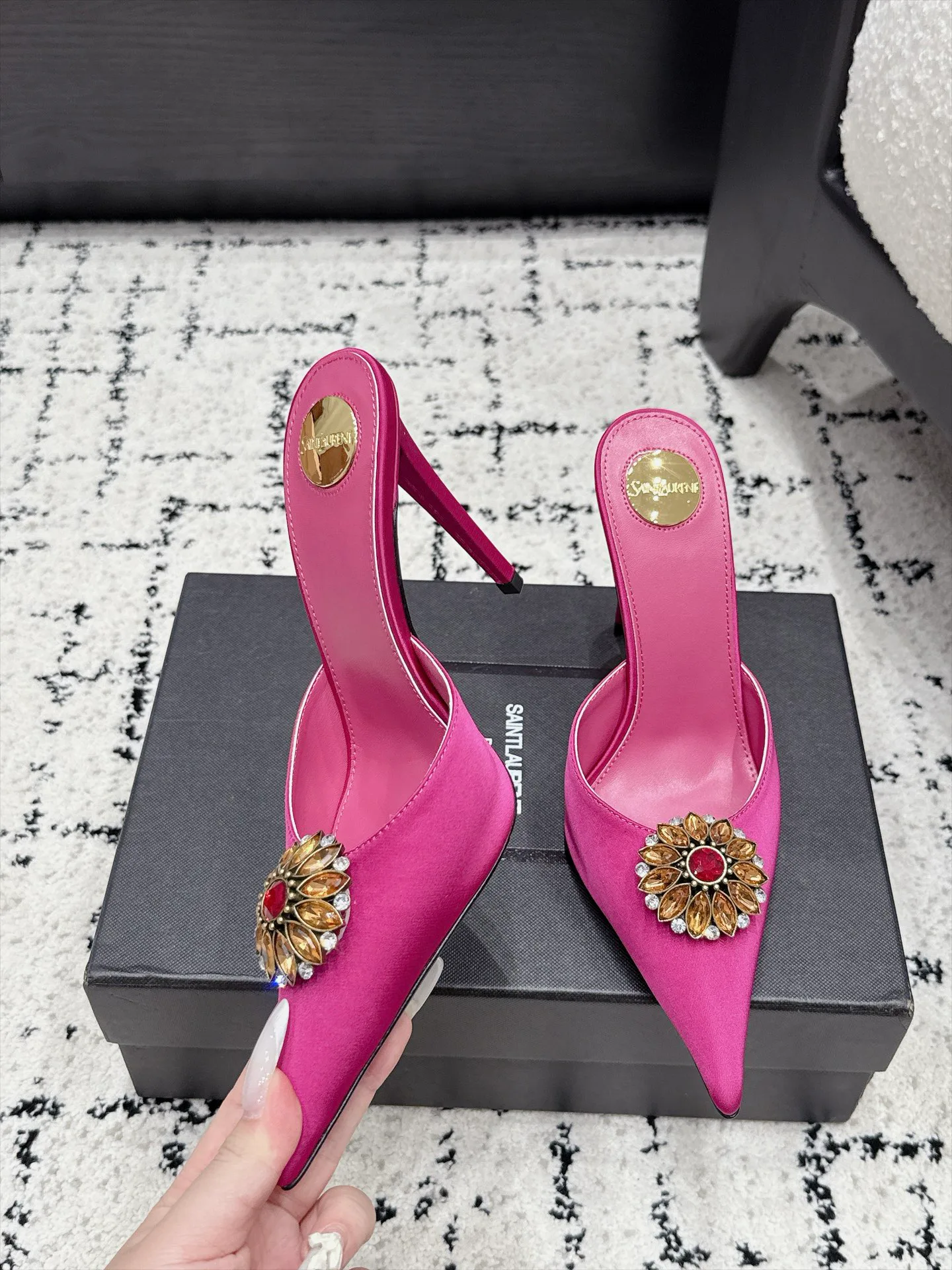 Women's Heels SAINT LAURENT 17946865