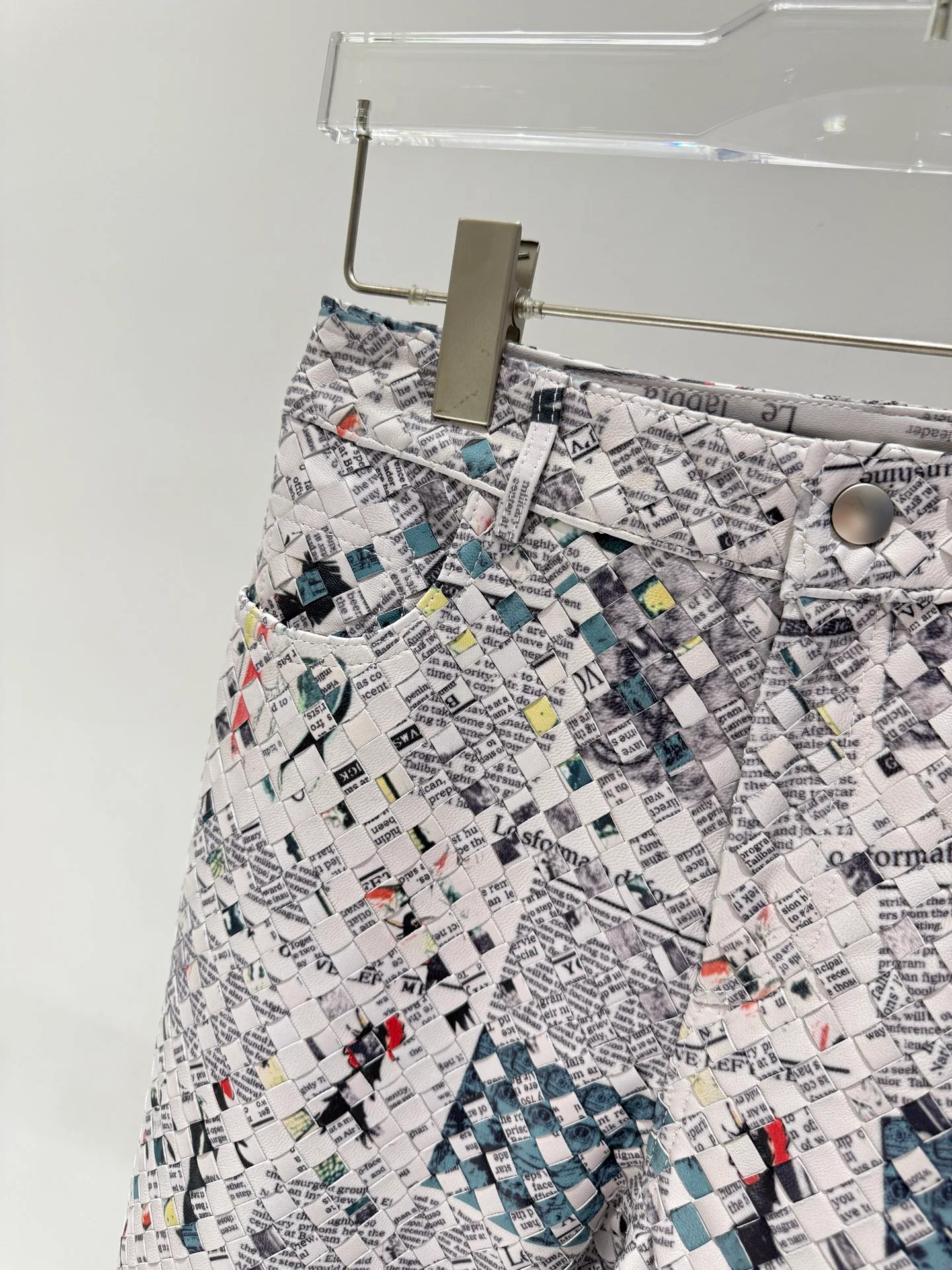 Women's Trousers BOTTEGA VENETA 17176866