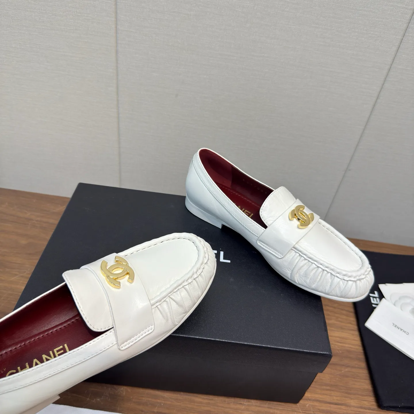 Women's Loafers And Moccasins CHANEL 17838043