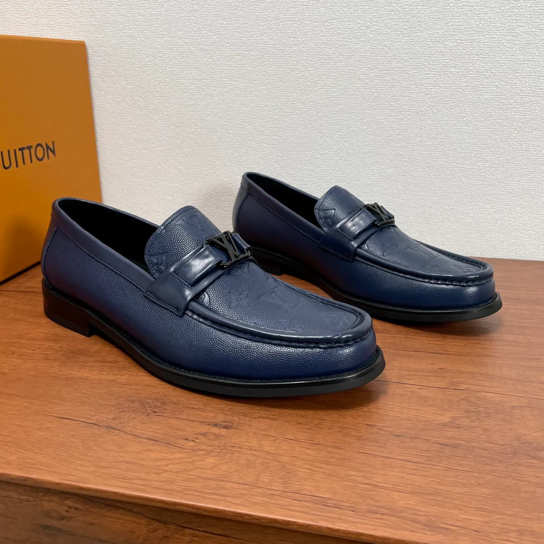 Men's Loafers And Dress Shoes LOUIS VUITTON 18197772