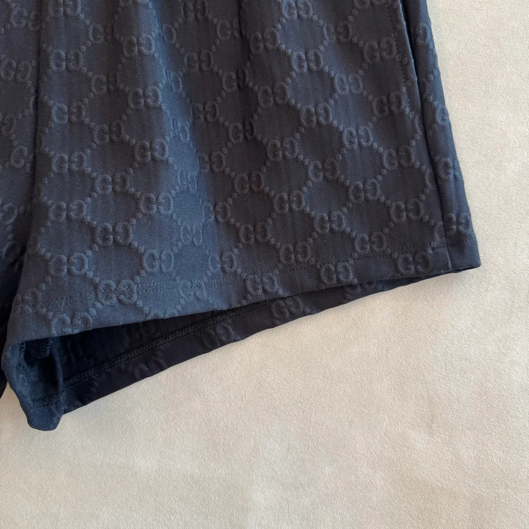 Women's Shorts GUCCI 17727839