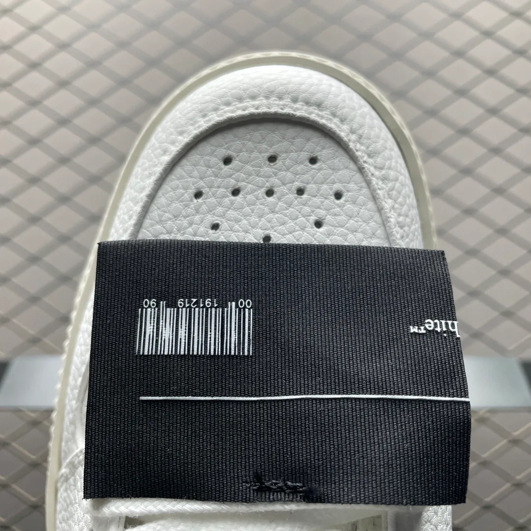 Men's Sneakers OFF-WHITE 17293036