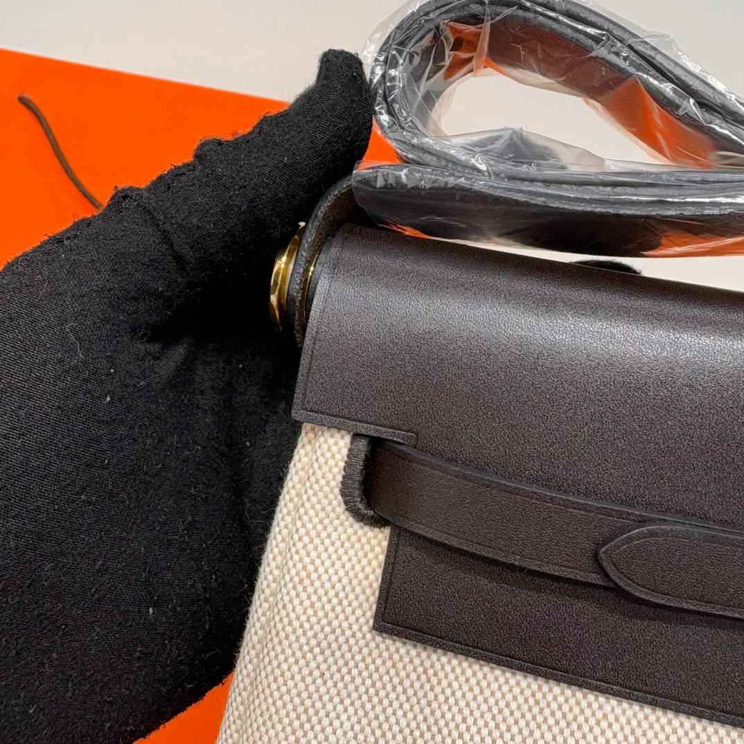 Women's Classic Handbags HERMES 18394433