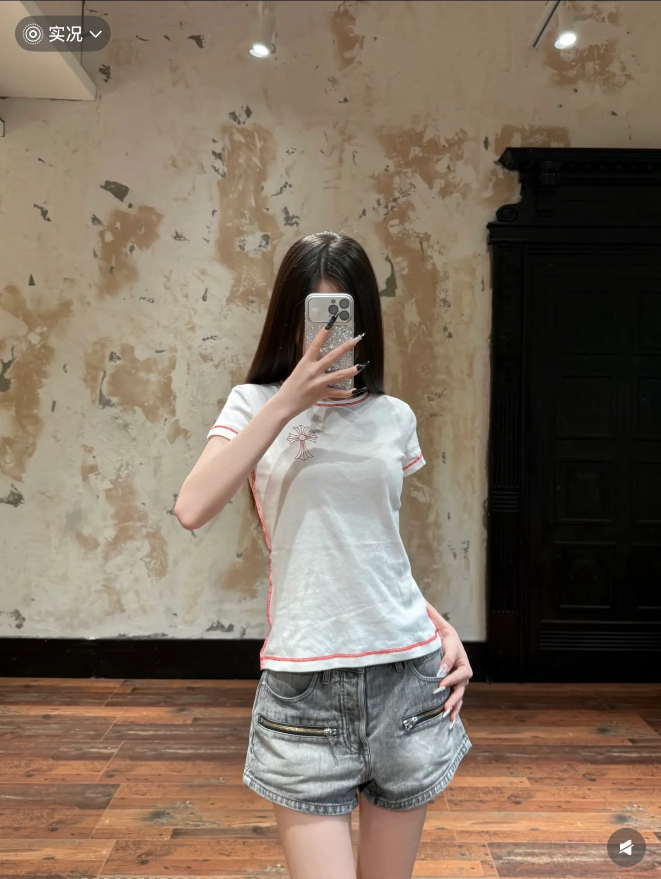 Women's T-Shirts CHROME HEARTS 17606596