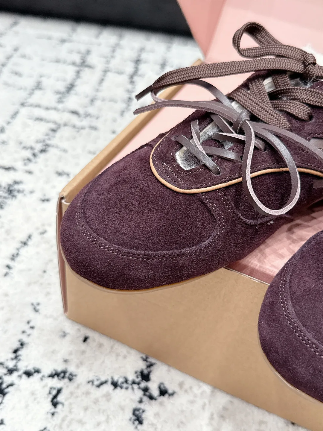 Women's Sneakers MIU MIU 18505430