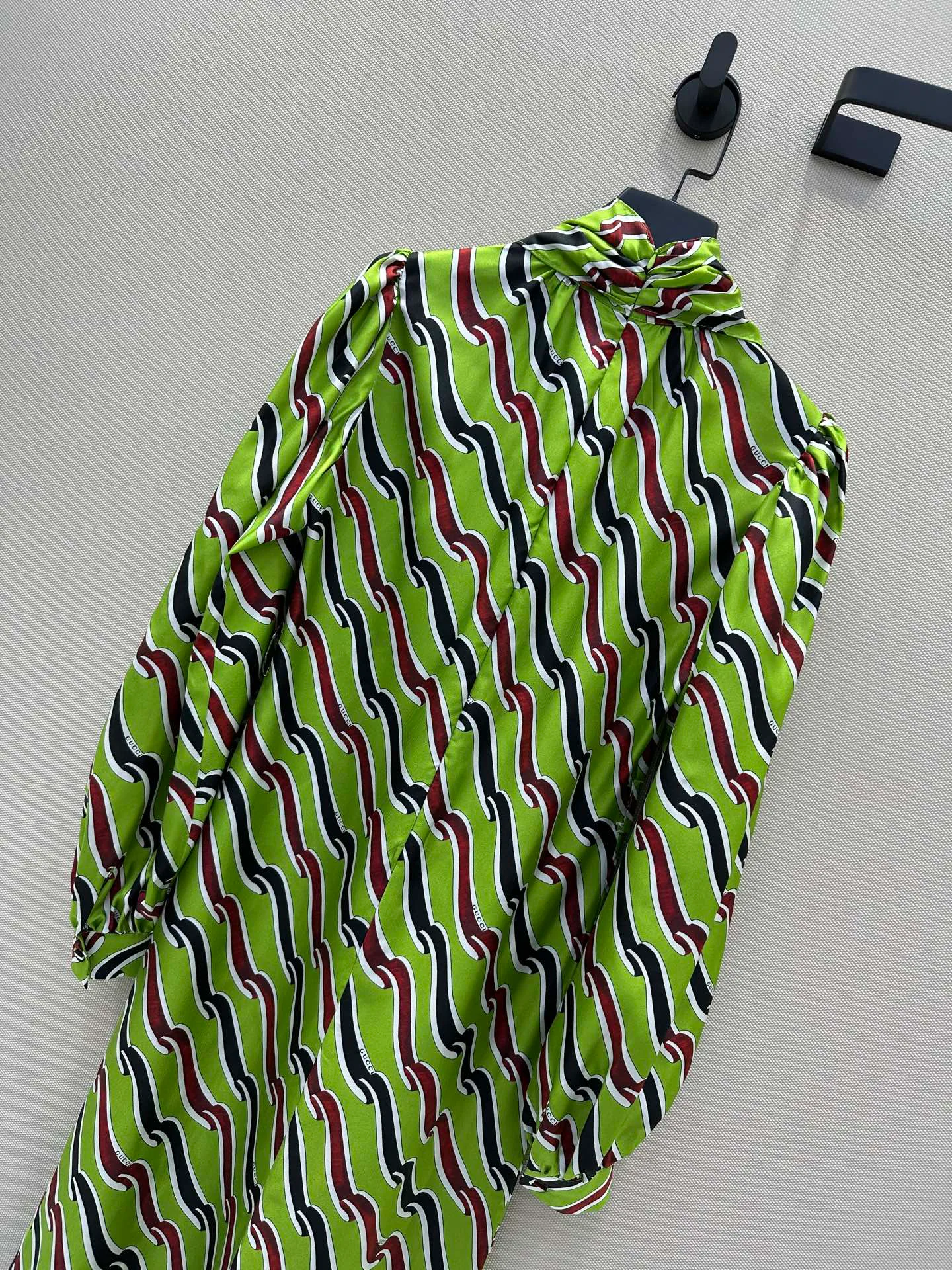 Платья Женские Gucci 18580500