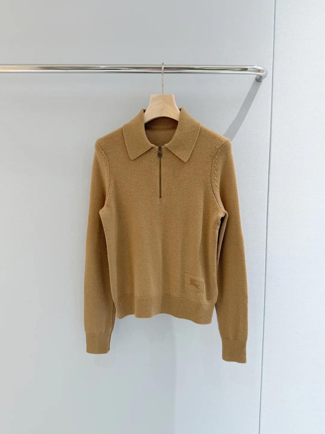 Women's Jumpers And Sweaters BURBERRY 18049830