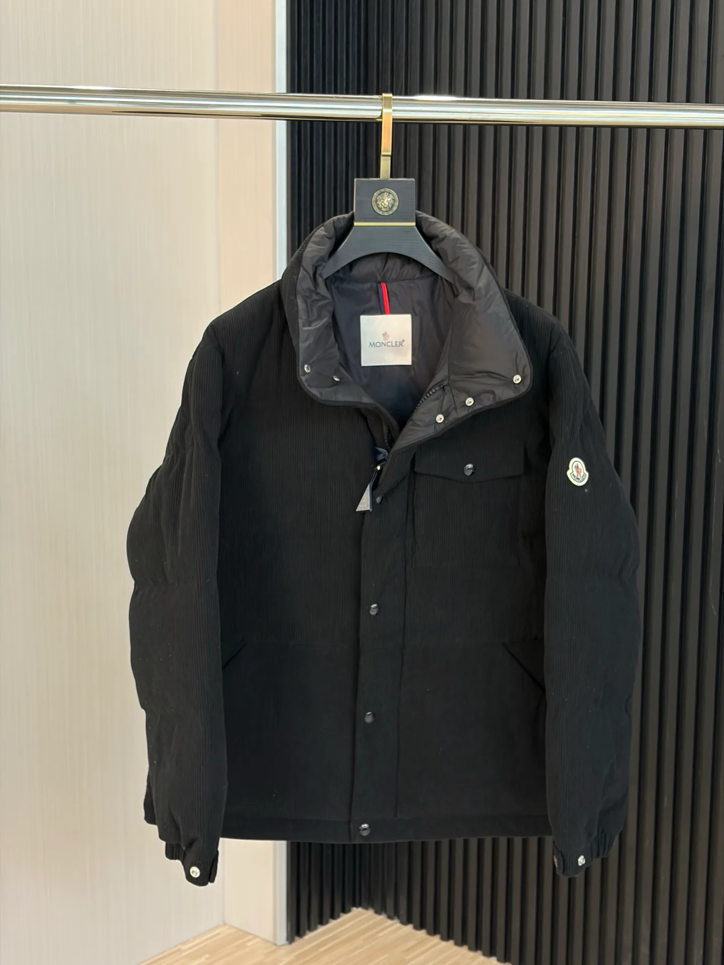 Men's Jackets And Down Jackets MONCLER 18199458