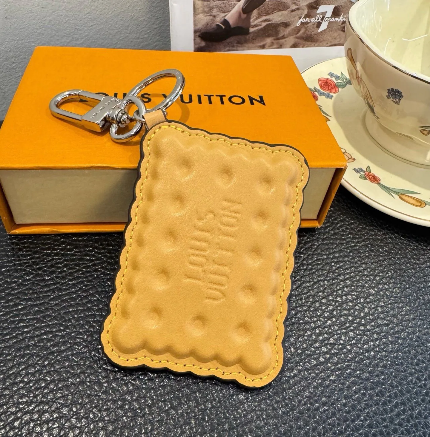 Key Cases LOUIS VUITTON 18013297