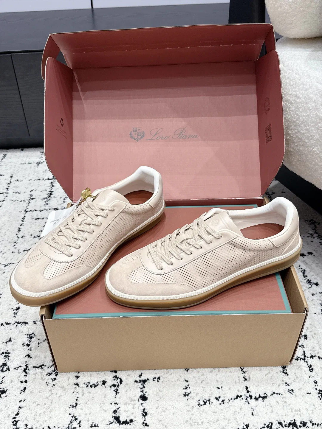 Women's Sneakers LORO PIANA 18133277
