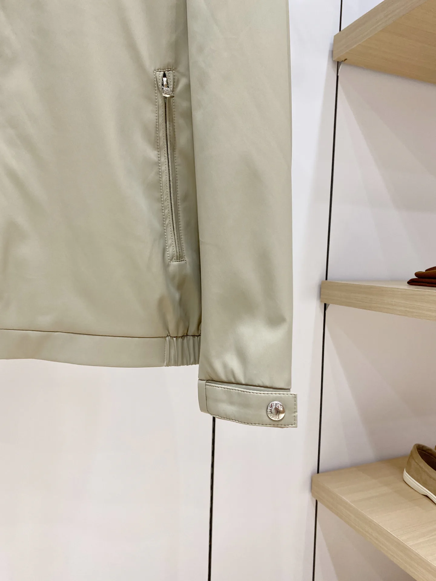 Men's Jackets And Down Jackets MONCLER 17826825
