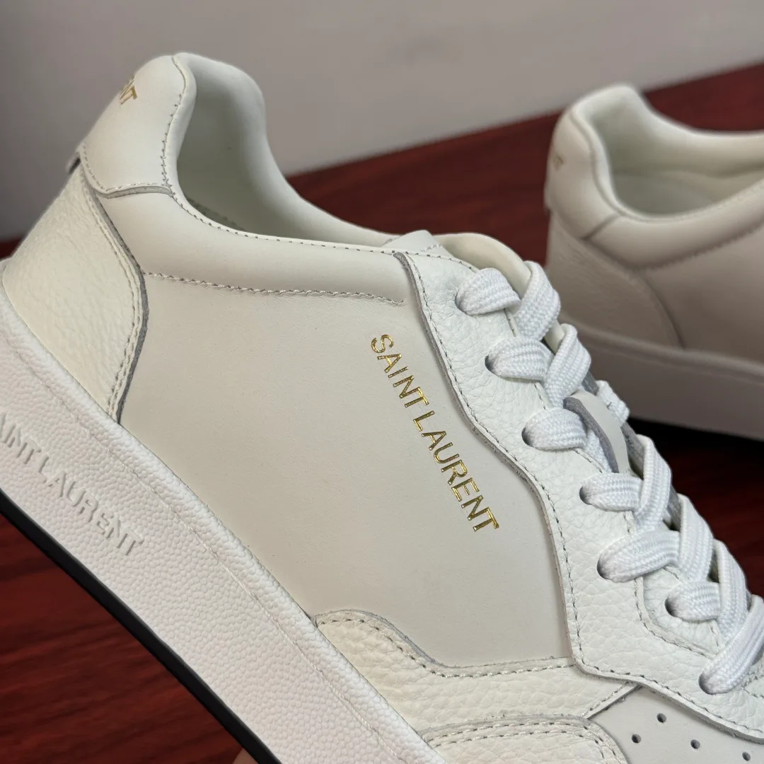 Men's Sneakers SAINT LAURENT 17828975