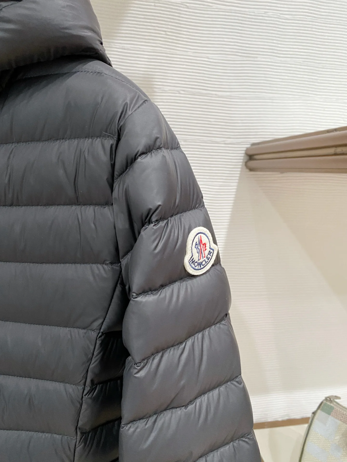 Women's Jackets And Down Jackets MONCLER 17632180