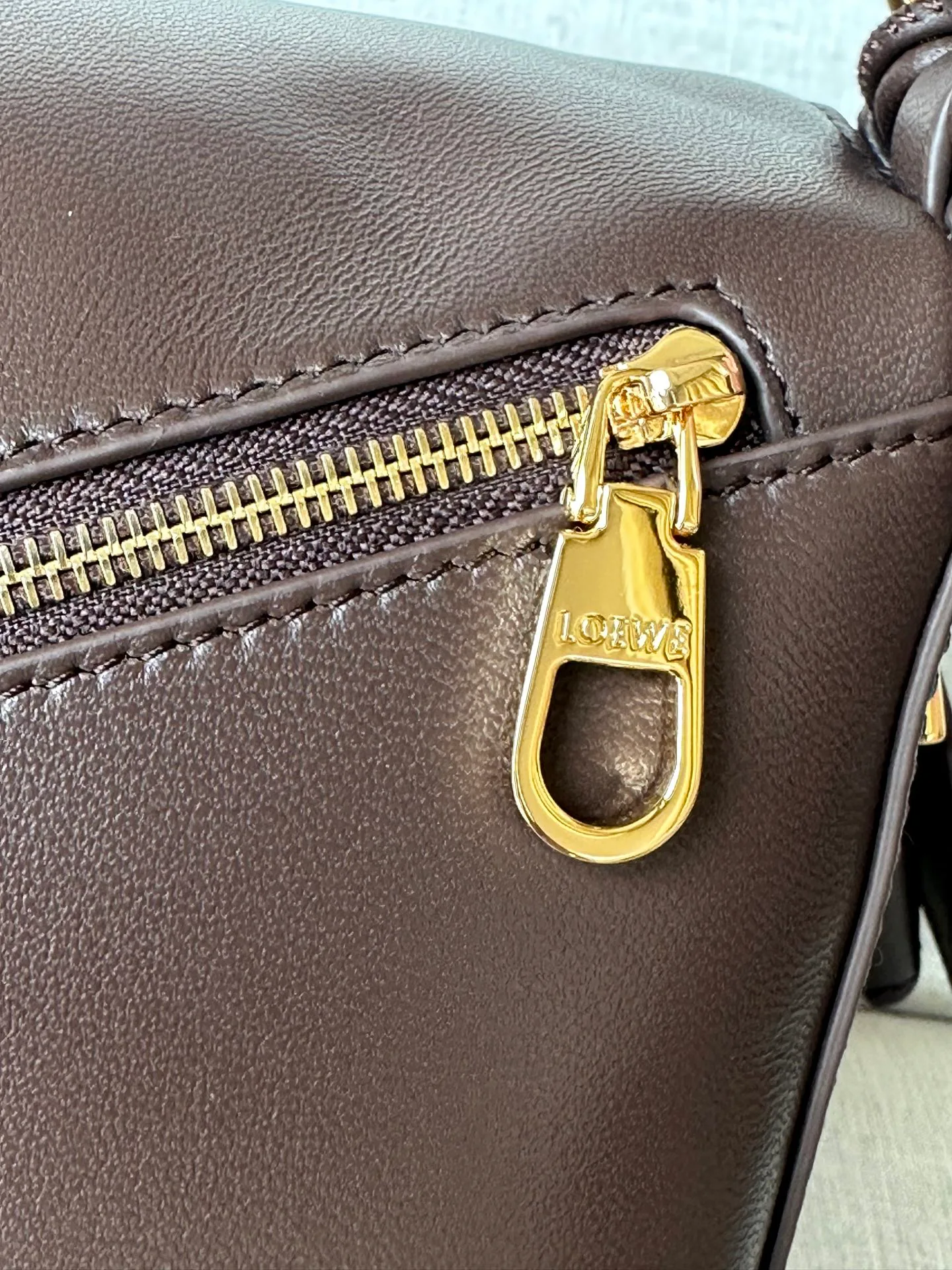 Women's Classic Handbags LOEWE 18434823