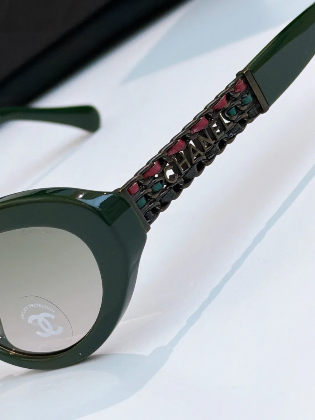 Glasses CHANEL 17815140