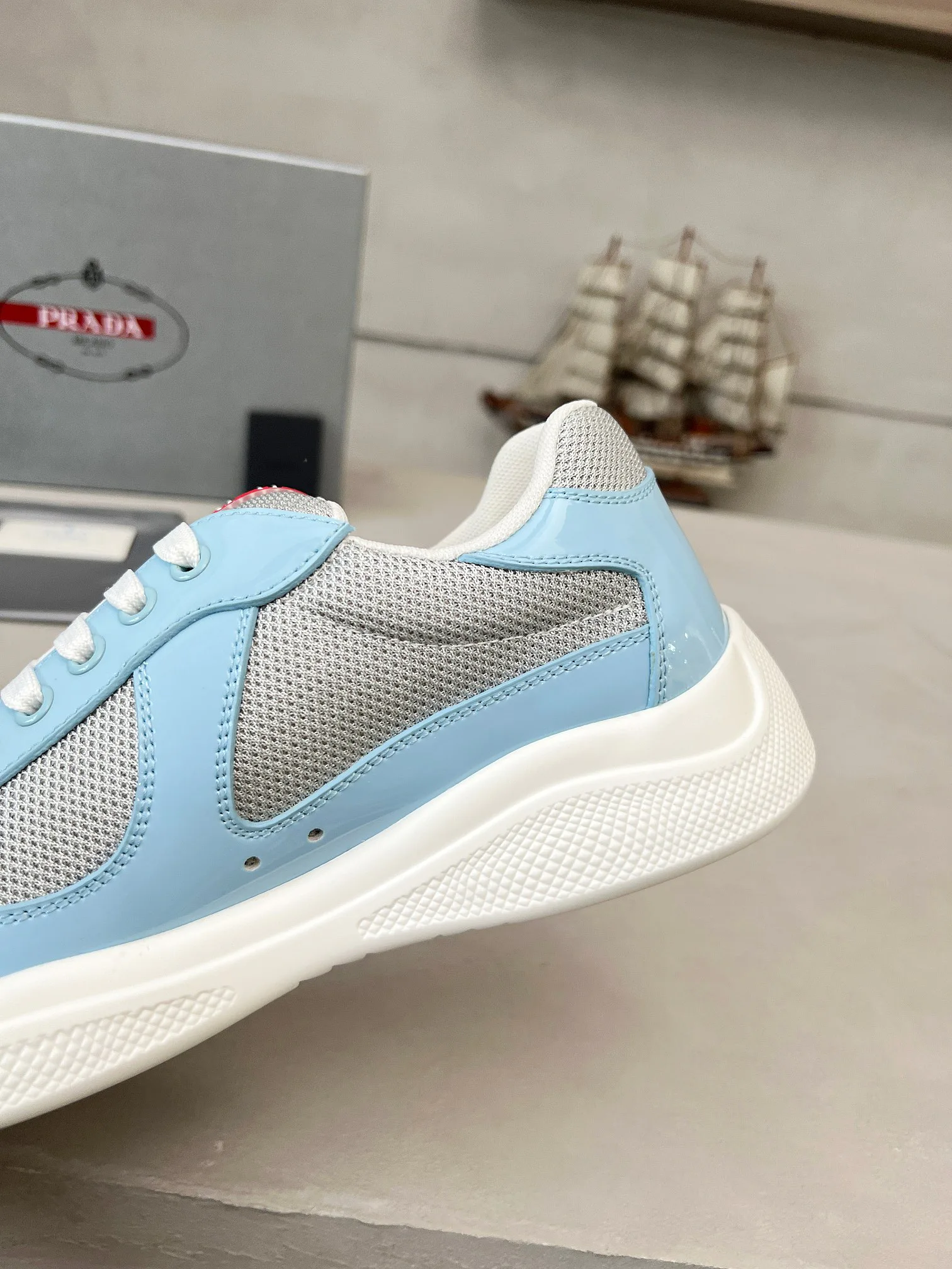 Women's Sneakers PRADA 17704063