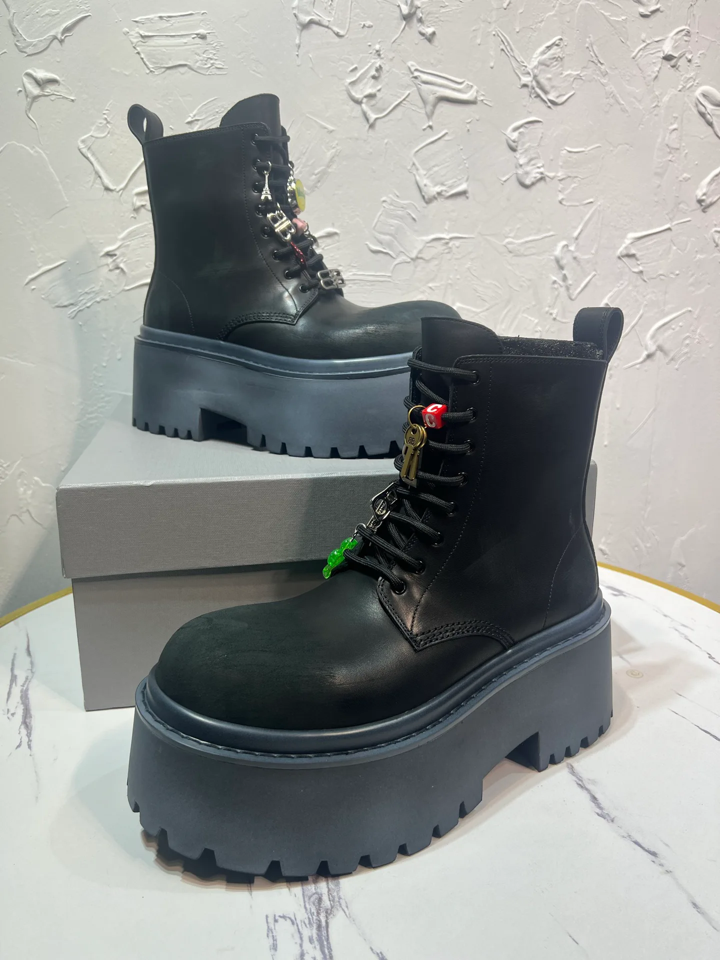 Men's Ankle Boots BALENCIAGA 18225213