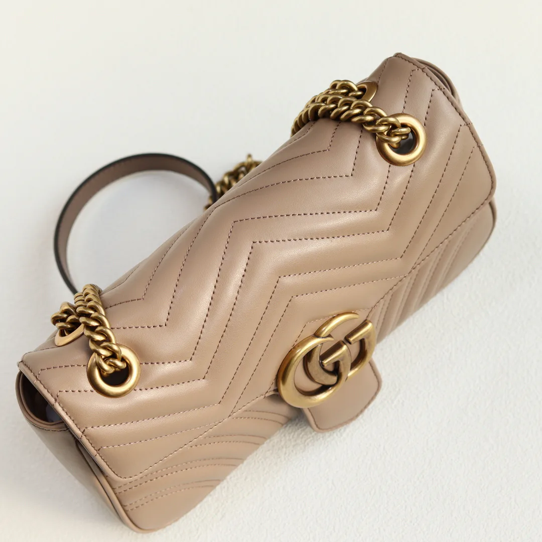 Women's Classic Handbags GUCCI 17948041