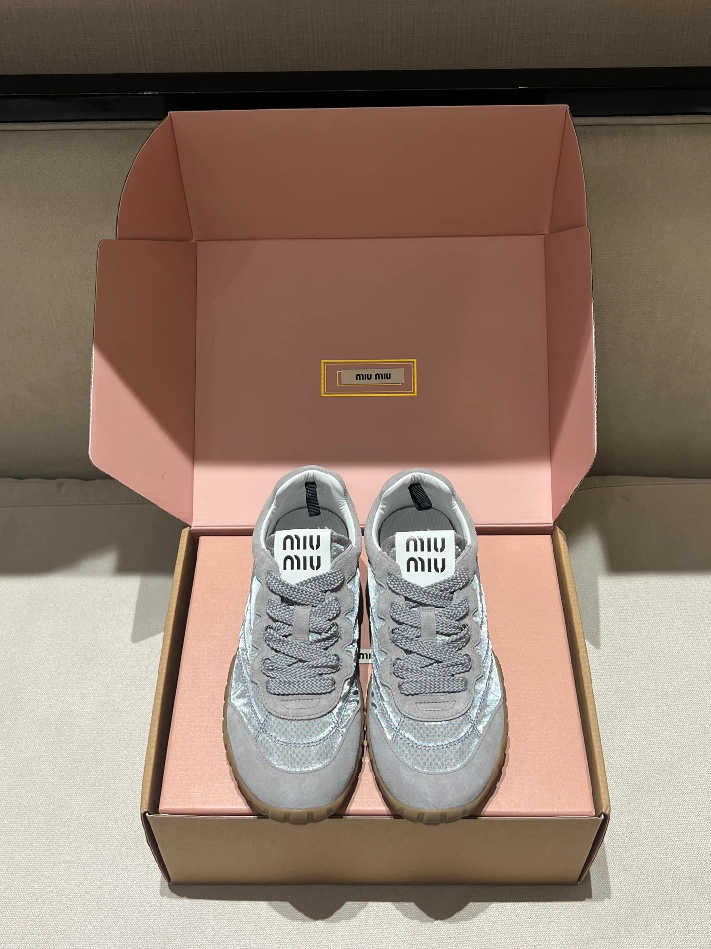Women's Sneakers MIU MIU 18020558