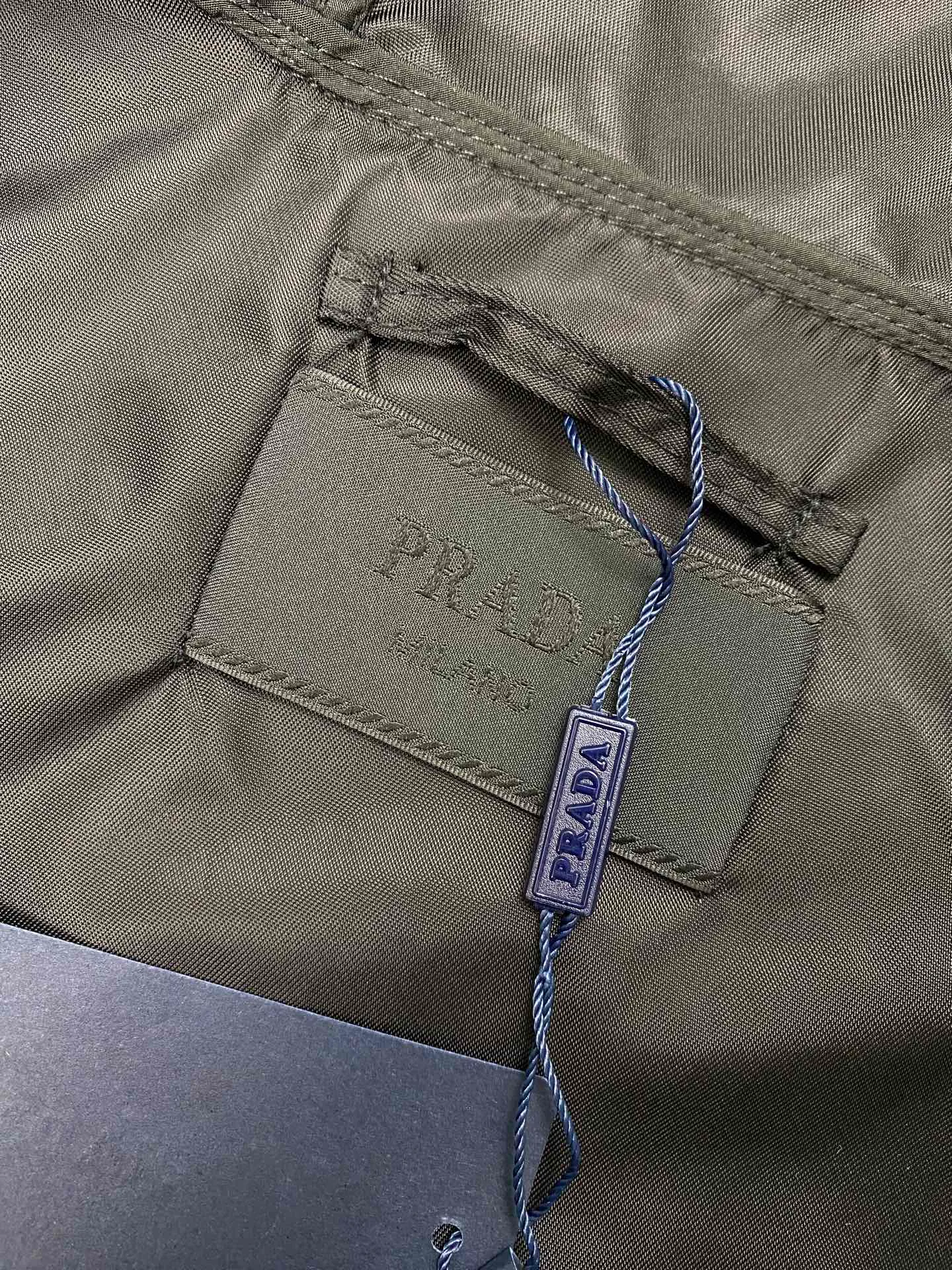 Men's Jackets And Down Jackets PRADA 18074100