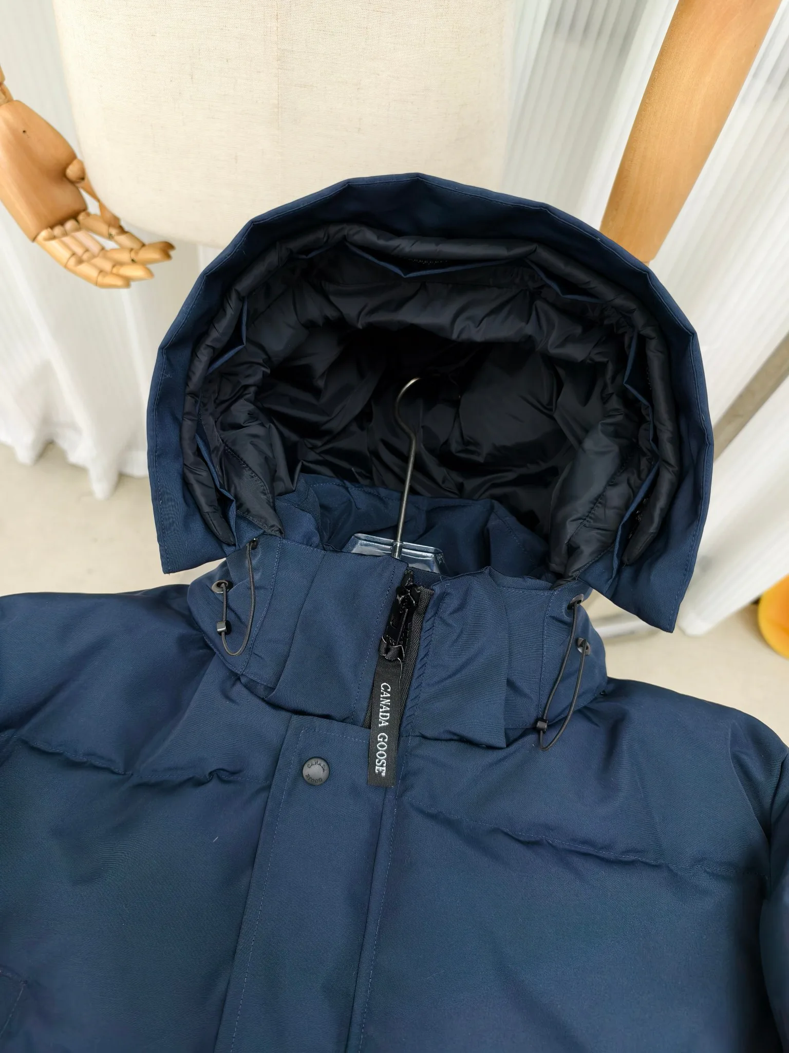 Куртки И Пуховики Мужские Canada Goose 18684527