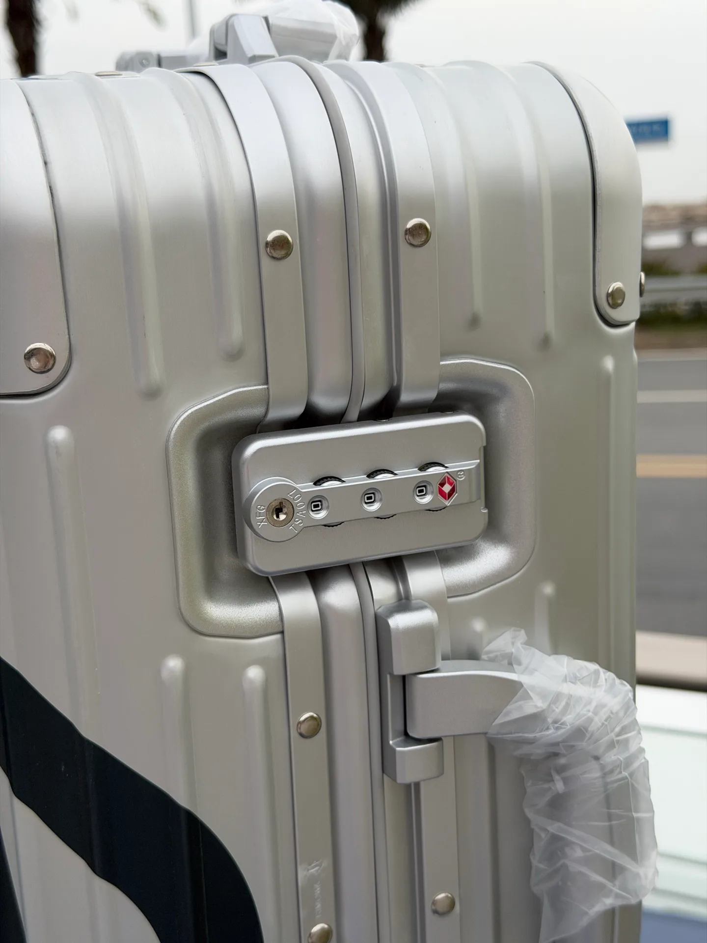Suitcases RIMOWA 17802706