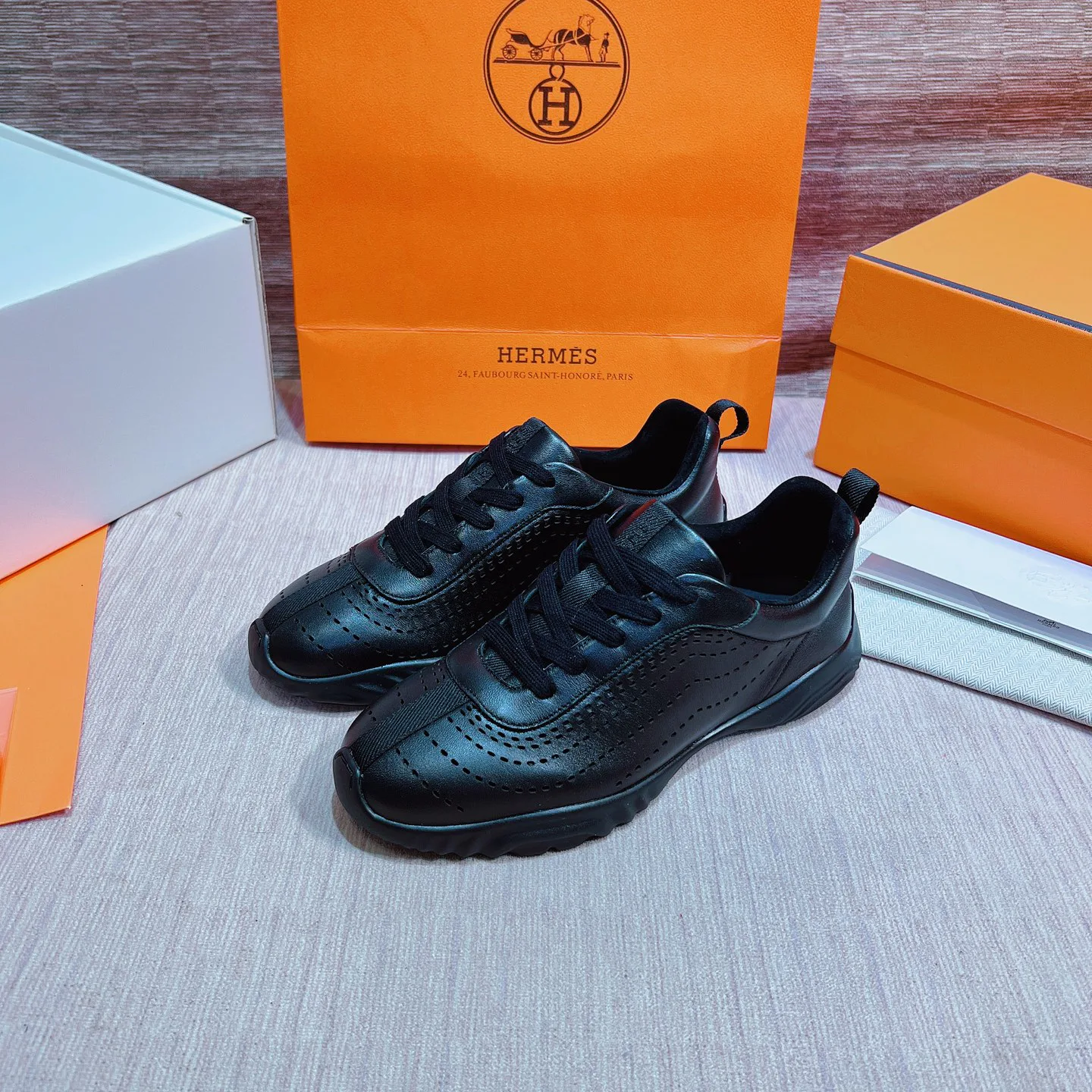 Men's Sneakers HERMES 17749563