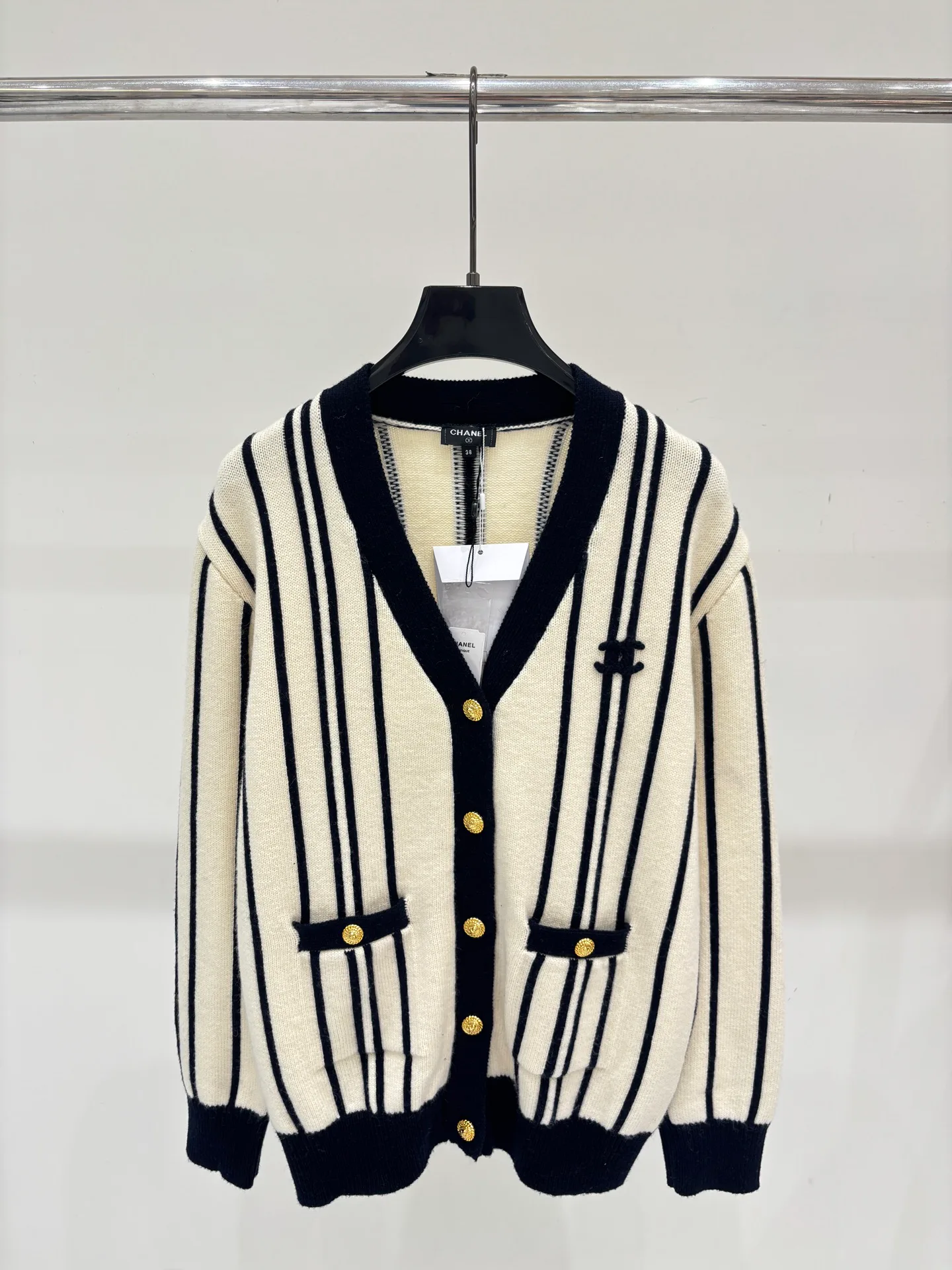 Women's Jumpers And Sweaters CHANEL 18138574