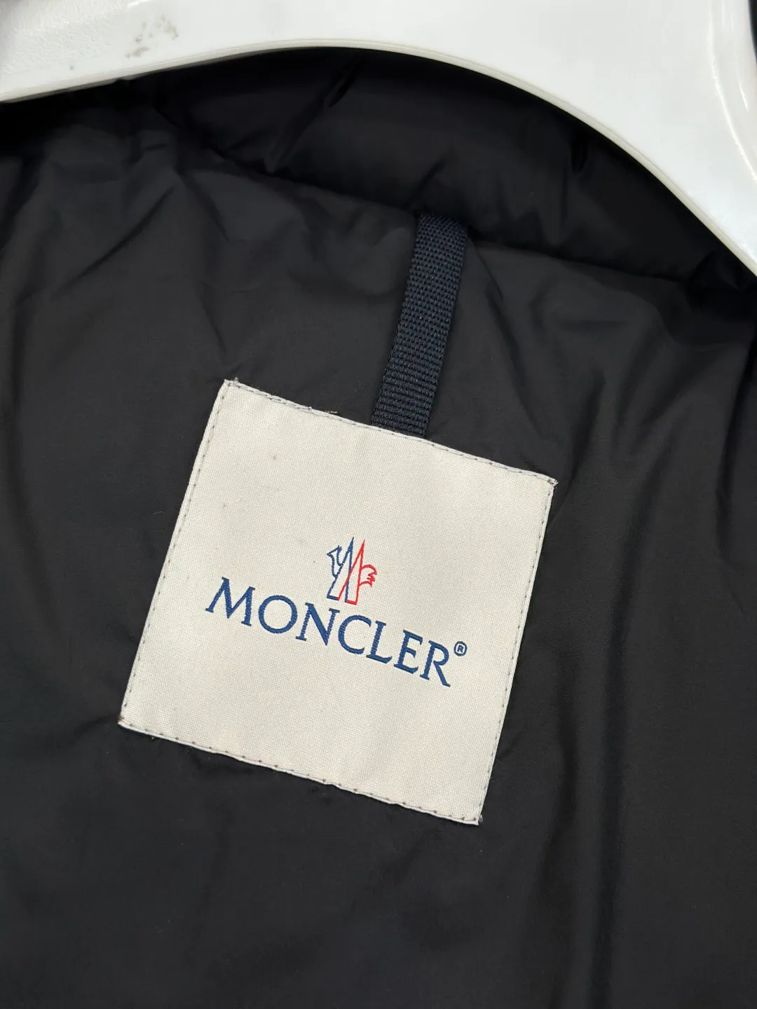 Men's Jackets And Down Jackets MONCLER 18461315