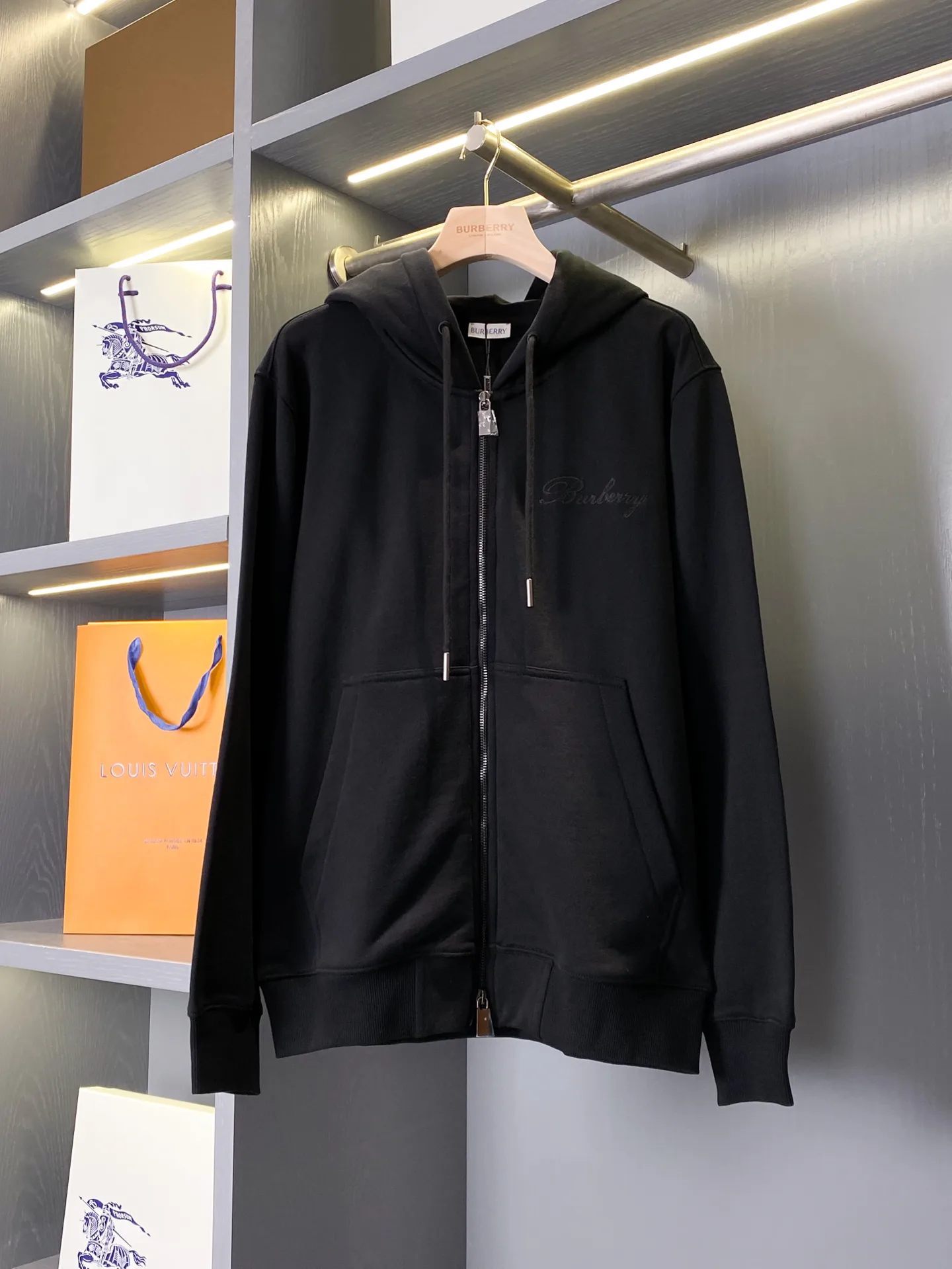 Men's Sweatshirts And Hoodies BURBERRY 18141430