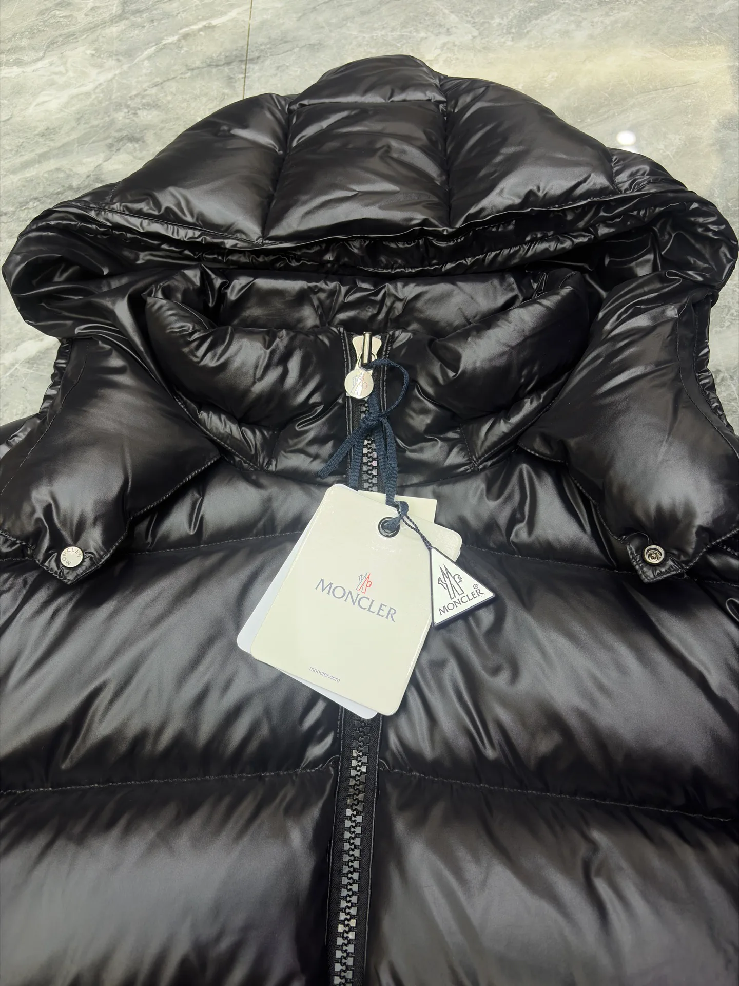 Women's Jackets And Down Jackets MONCLER 17568683