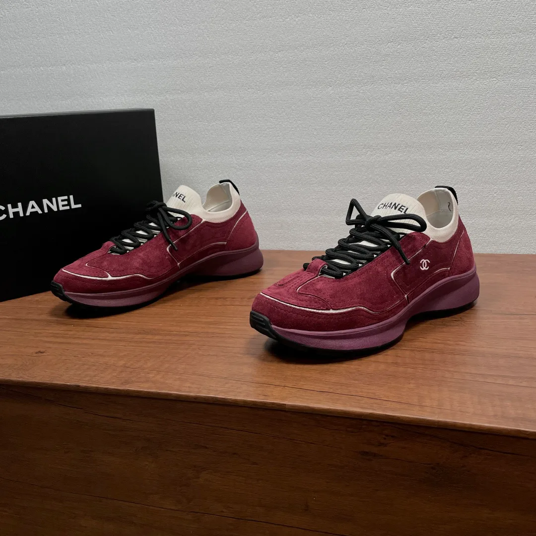 Women's Sneakers CHANEL 17542462