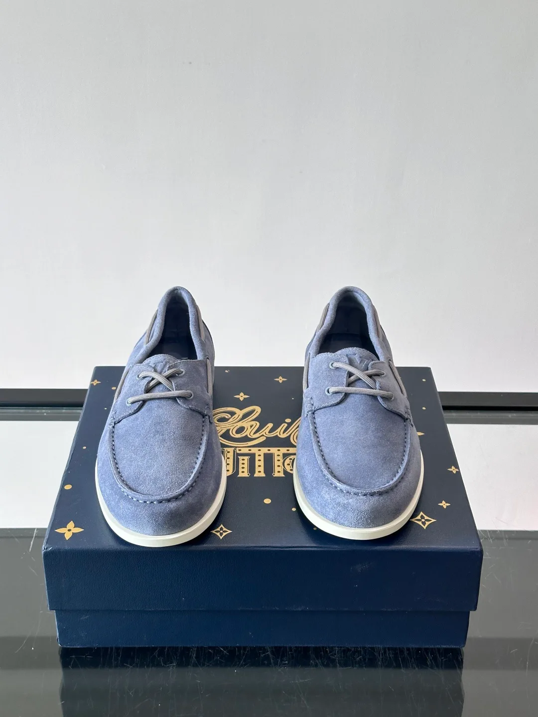 Men's Loafers And Dress Shoes LOUIS VUITTON 17941072