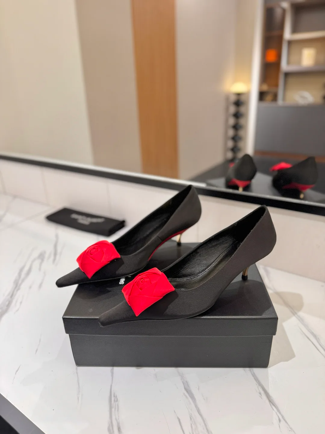 Women's Heels SAINT LAURENT 18322936