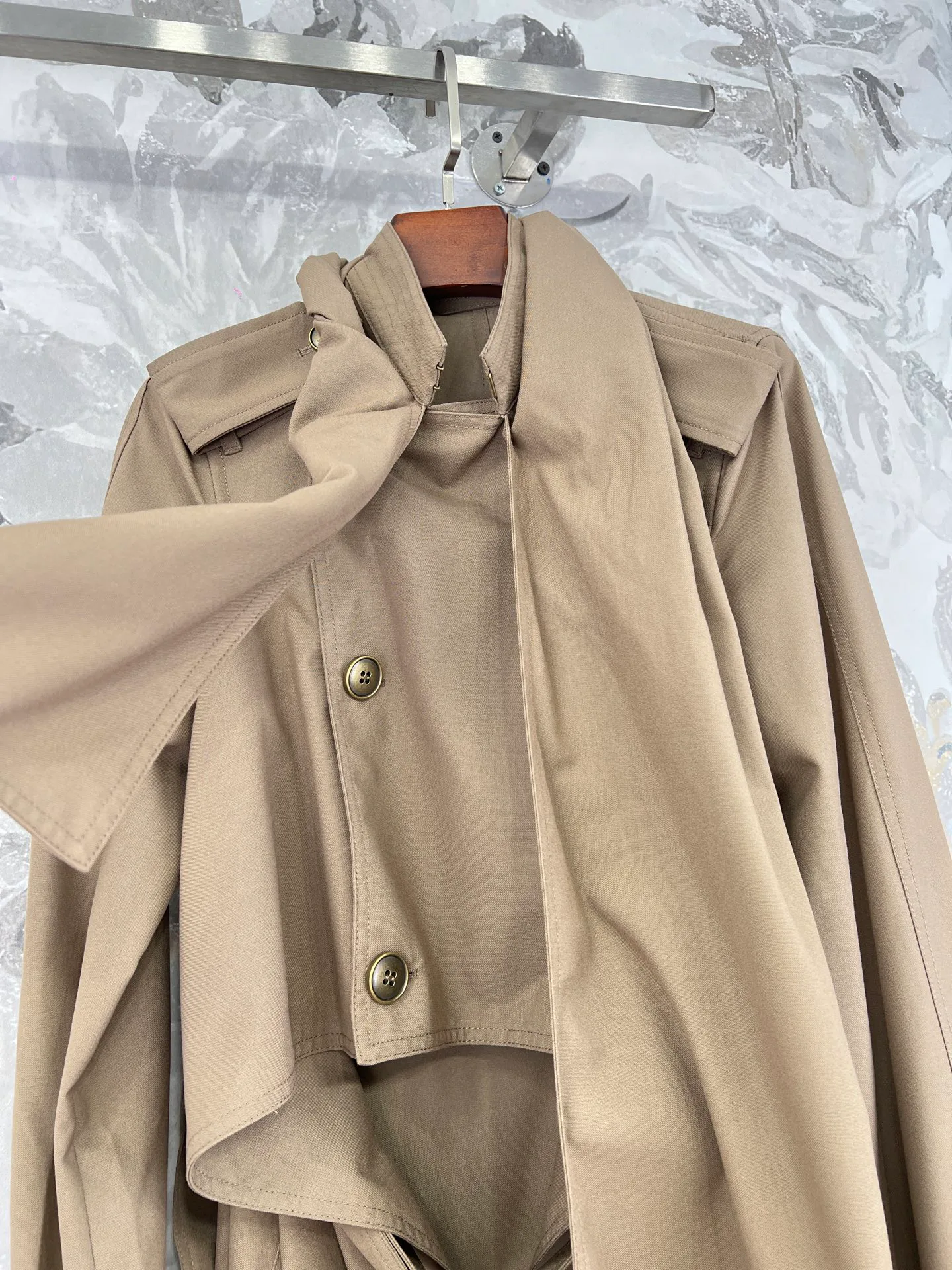 Women's Trench Coats BURBERRY 18324314