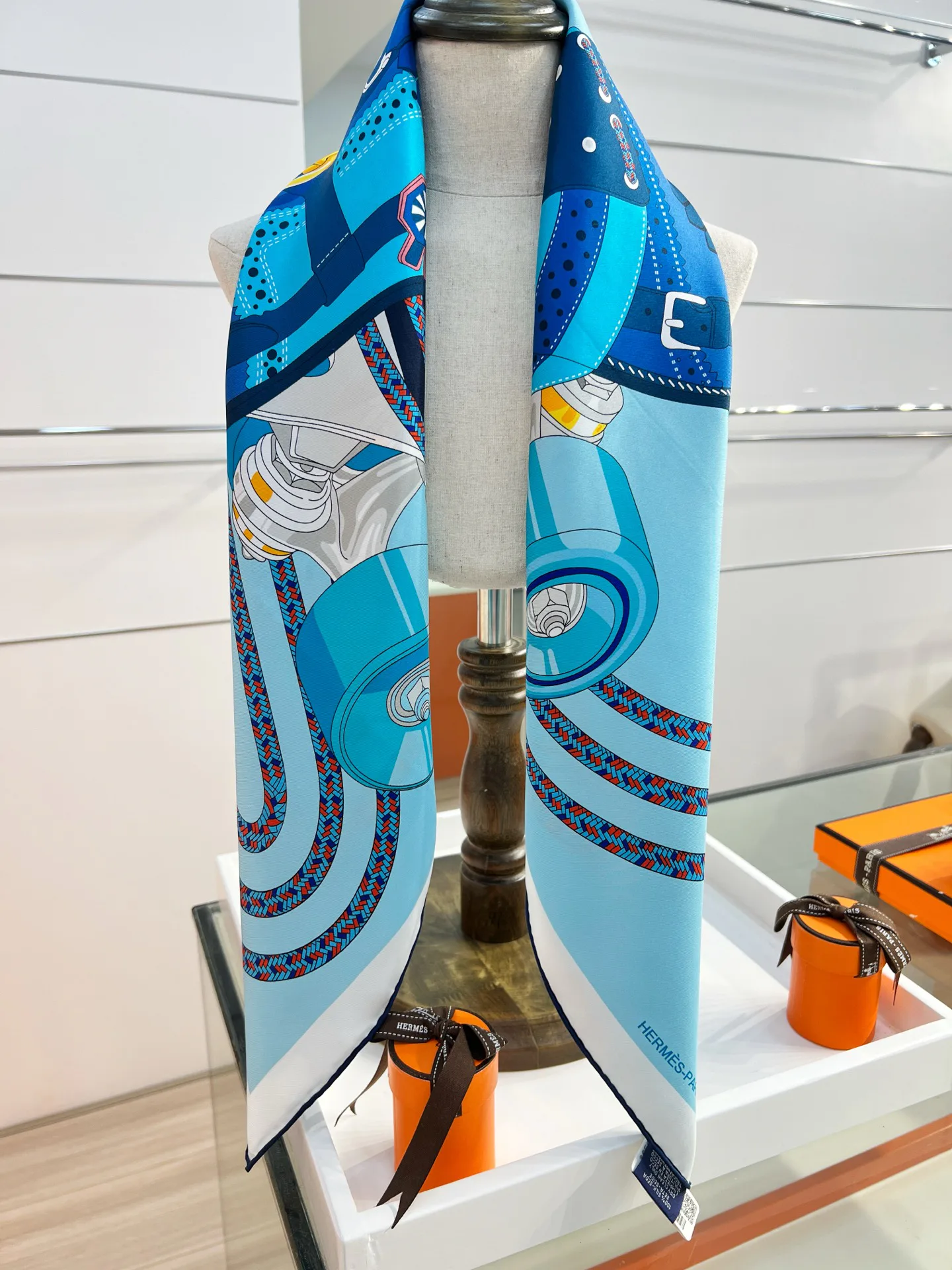 Silk Scarves HERMES 17991635