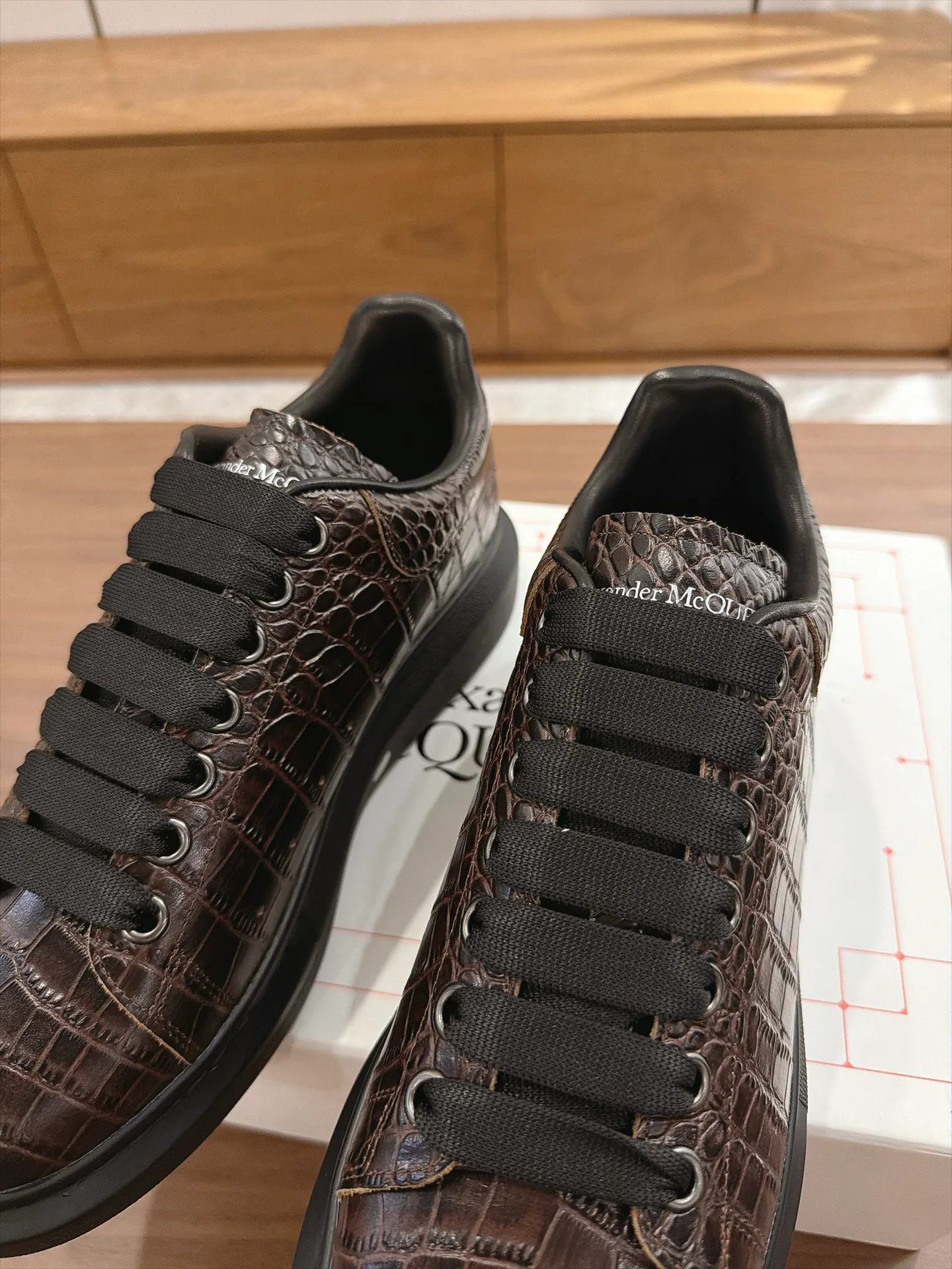 Women's Sneakers ALEXANDER MCQUEEN 18159796
