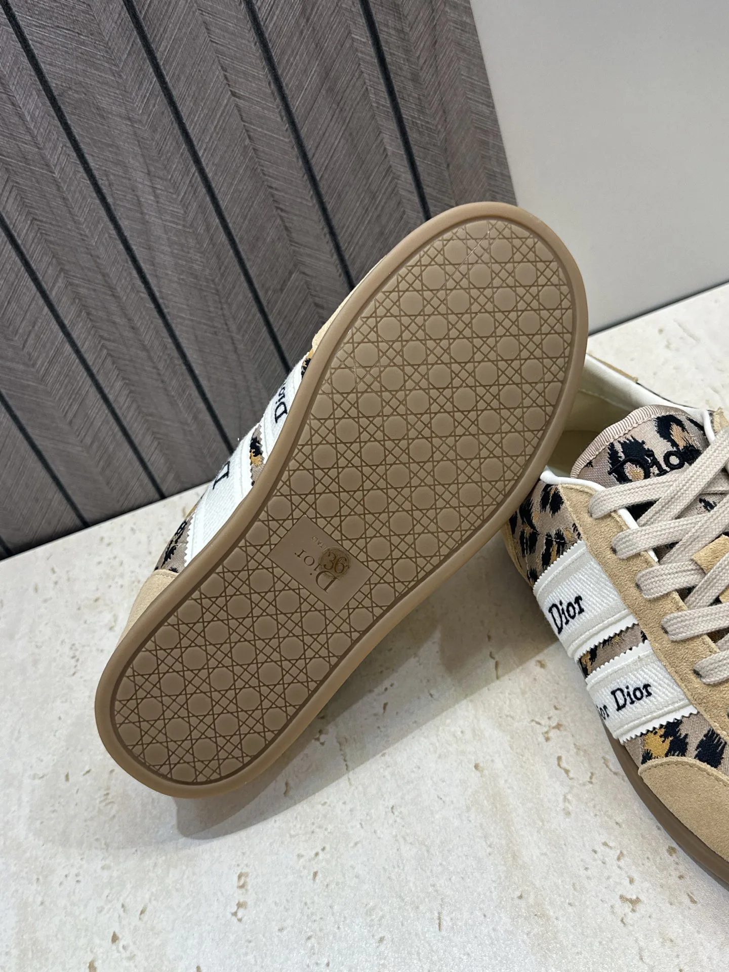 Women's Sneakers CHRISTIAN DIOR 17612348