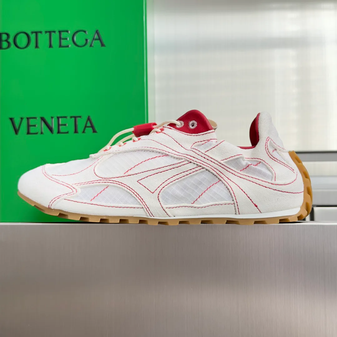 Women's Sneakers BOTTEGA VENETA 17771981
