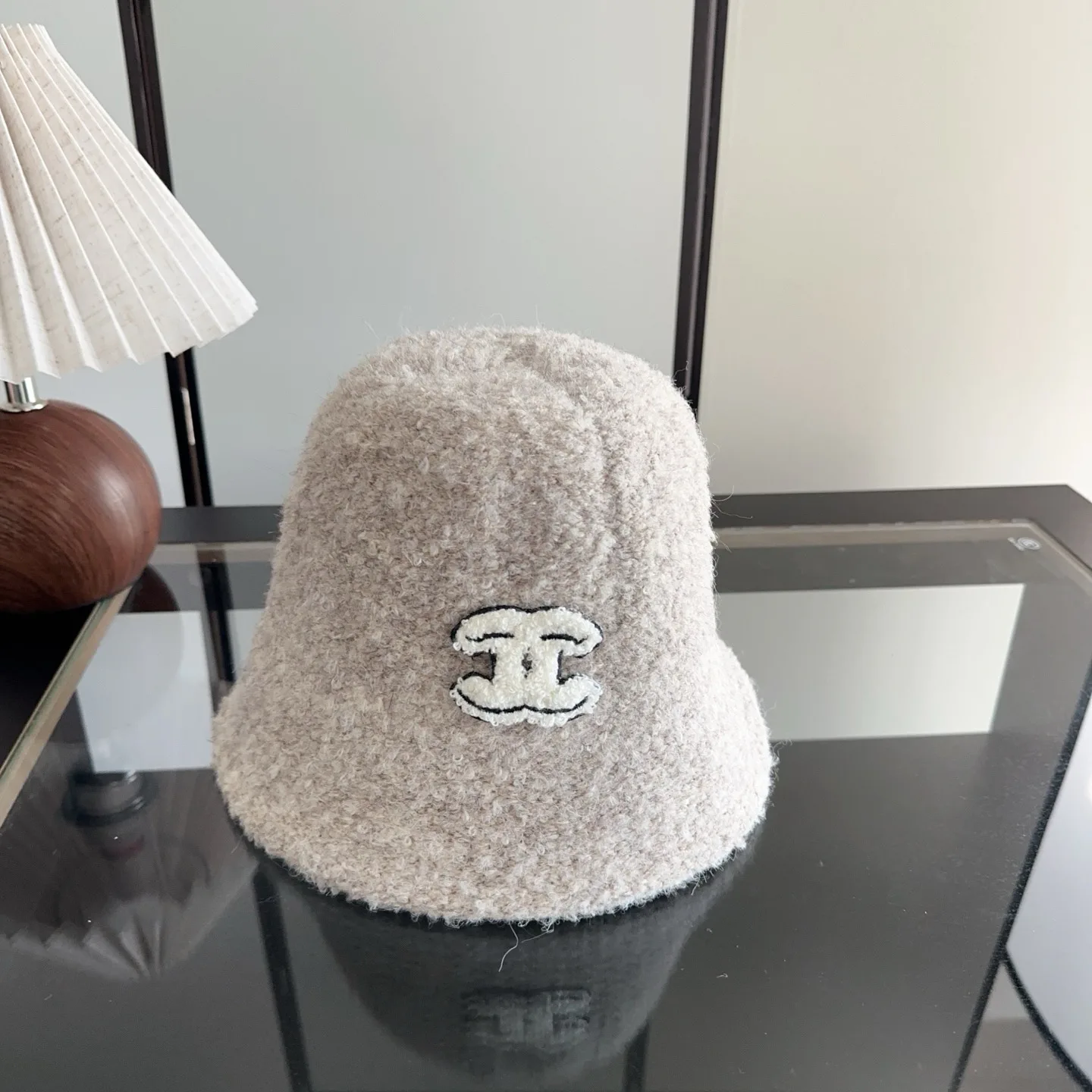 Hats CHANEL 18105168