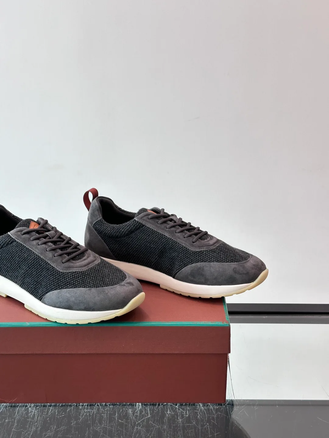 Men's Sneakers LORO PIANA 18400544