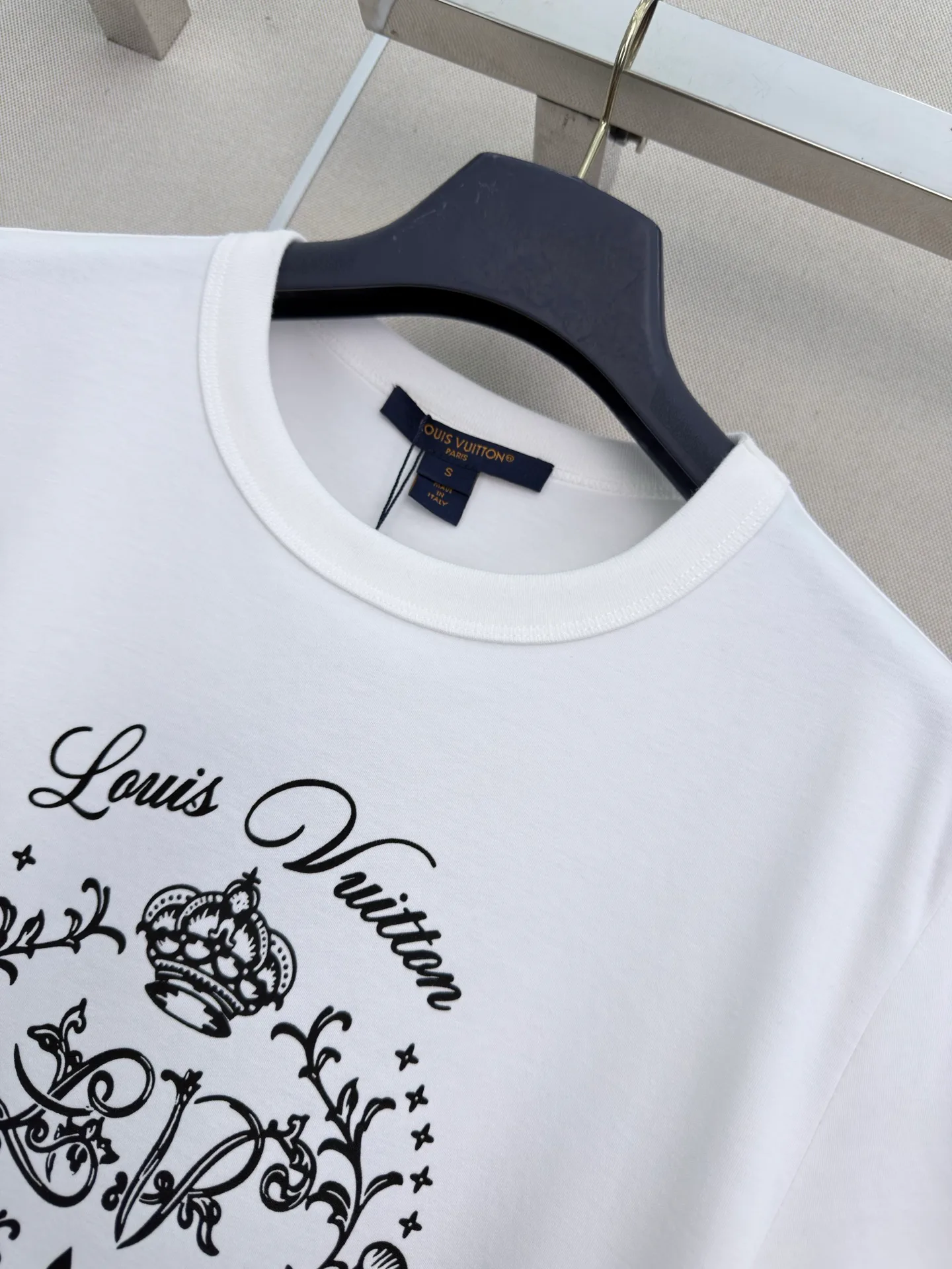 Women's T-Shirts LOUIS VUITTON 18402382