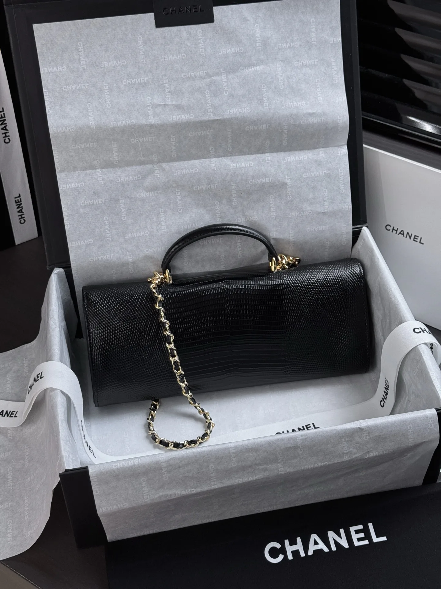 Women's Classic Handbags CHANEL 18065624