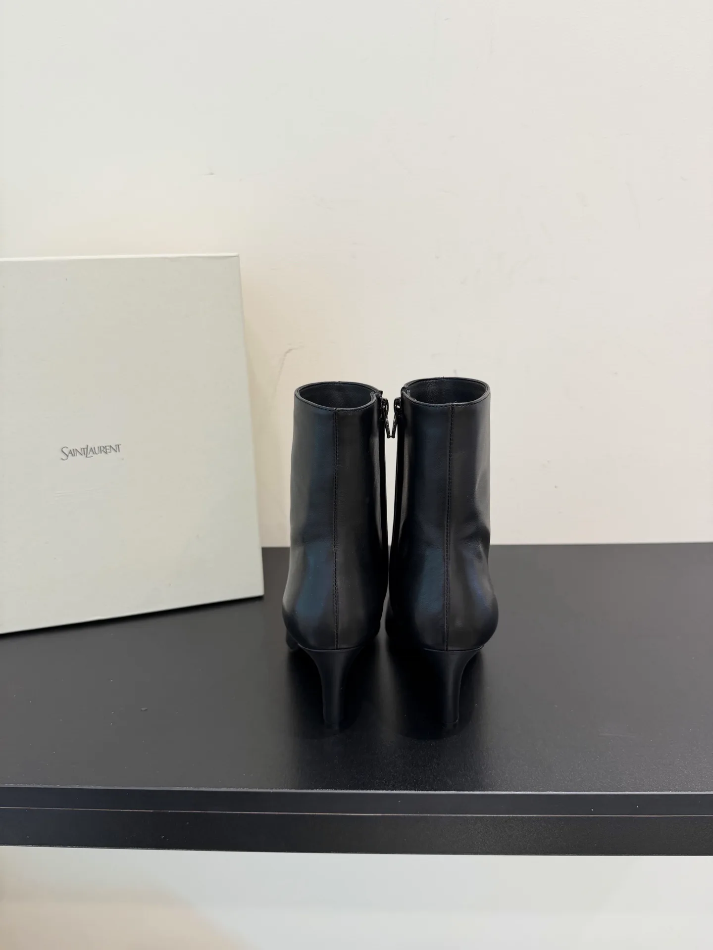 Women's Booties SAINT LAURENT 18244951