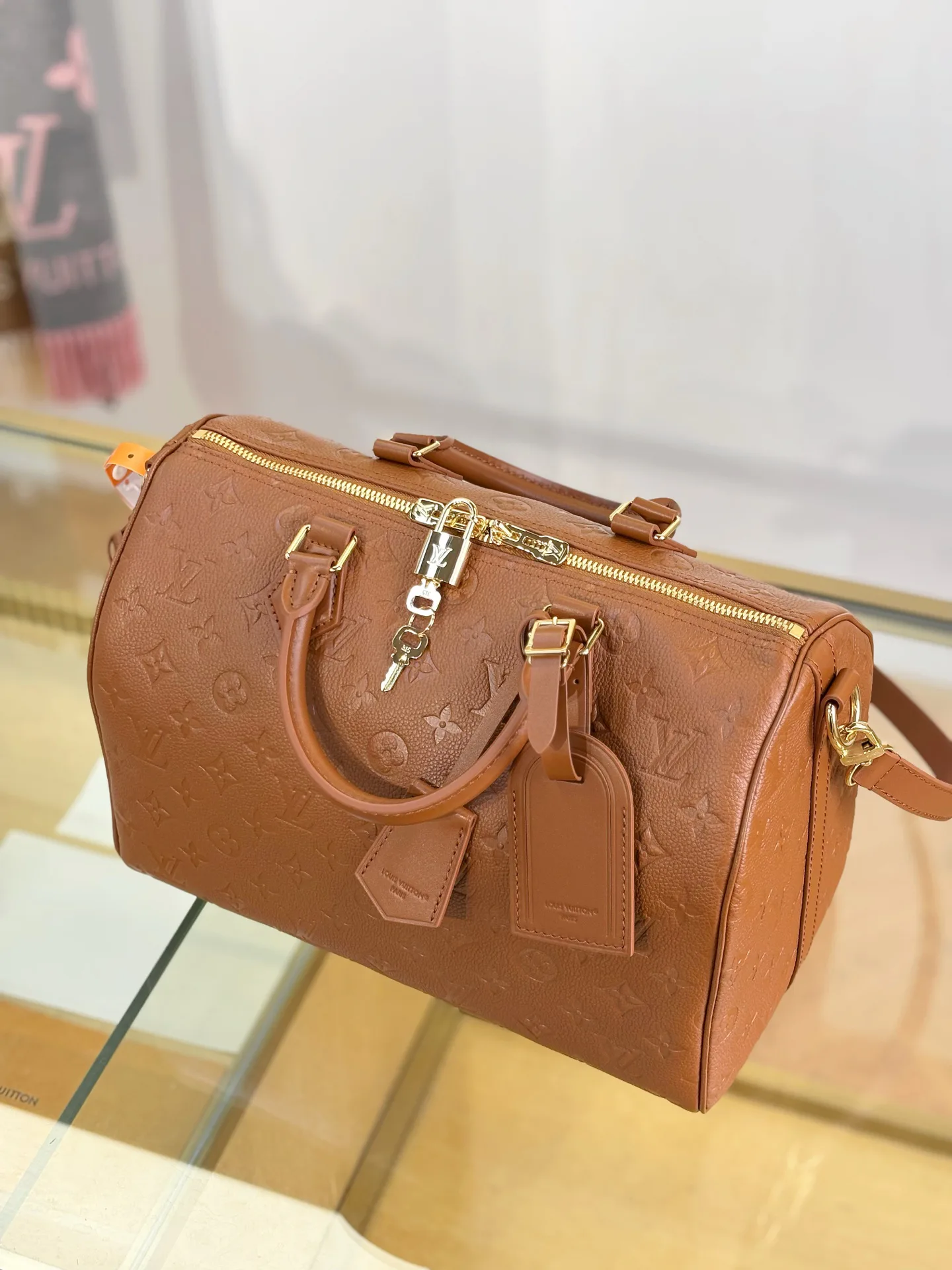 Women's Classic Handbags LOUIS VUITTON 17979859