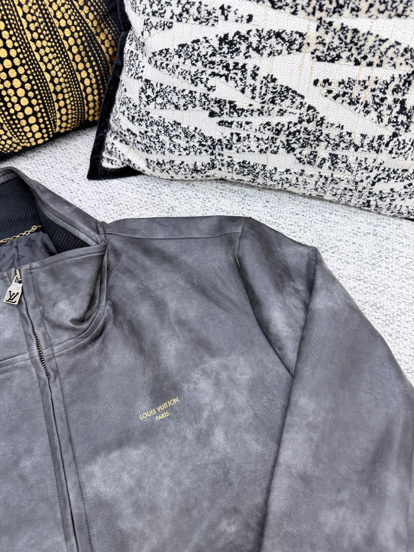 Men's Jackets And Down Jackets LOUIS VUITTON 18544983